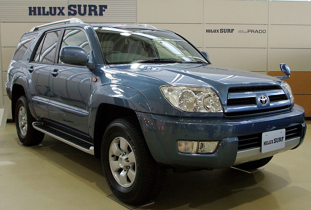 Toyota Land Cruiser Prado - средняя цена 26 650 долл